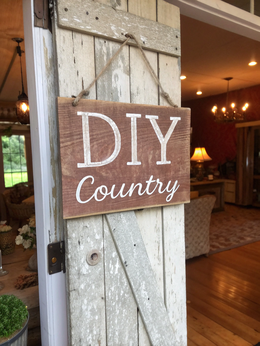 DIY Country Wall Art: 5 Unique Ideas for Rustic Charm 4 DIY rustic wall art with country charm on wood background, perfect for adding rustic charm to your living space.